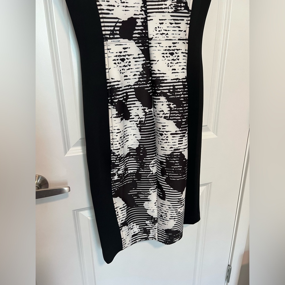 Donna Karan New York Sleeveless Black/White Floral Midi Dress 2 - Picture 9 of 10